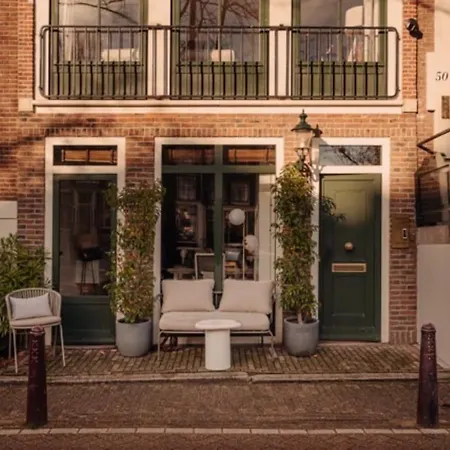 Villa Luxe Canal House - Private Garden - 4br - Centre